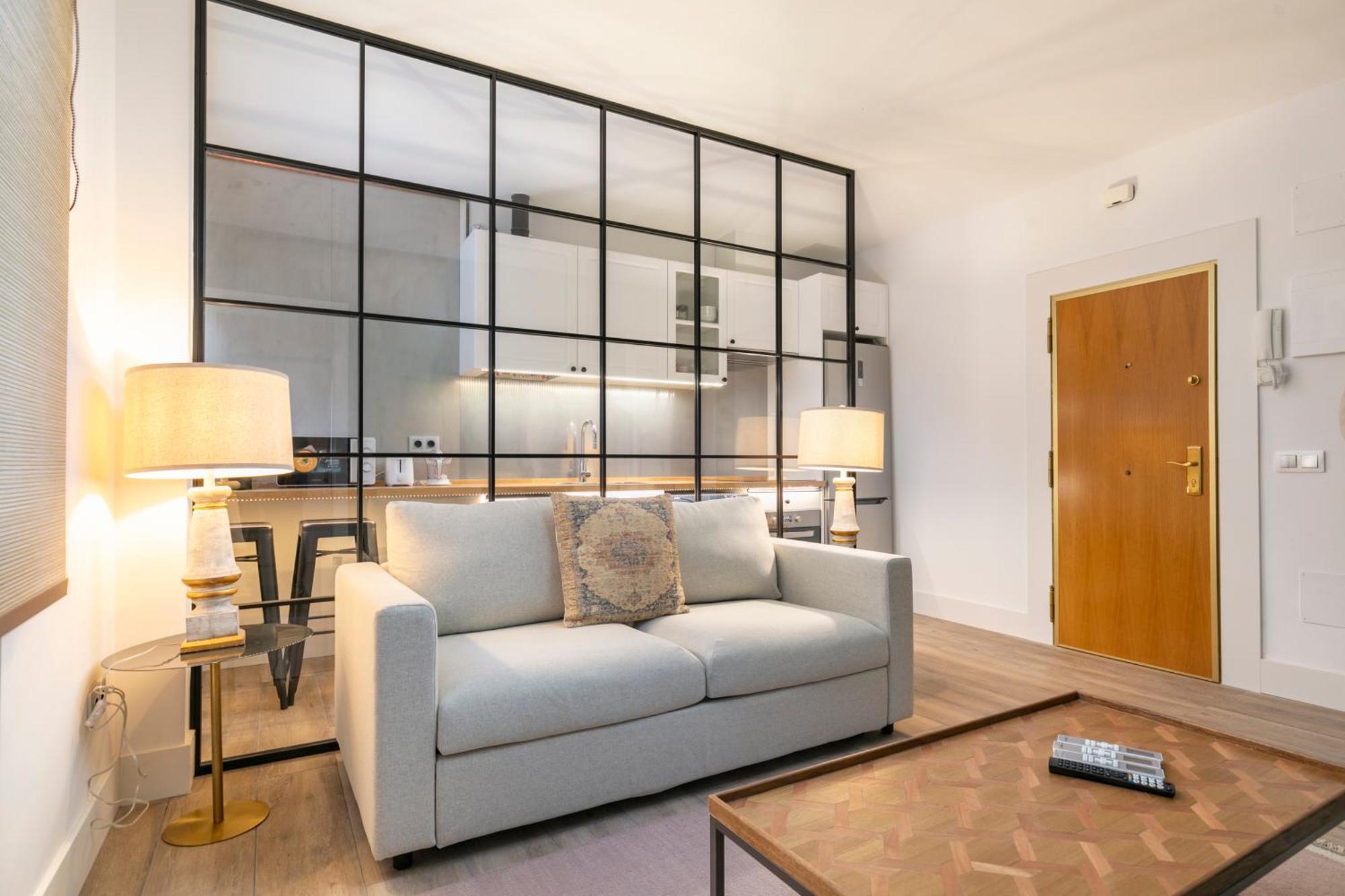 Plaza De Castilla Apartments Мадрид Экстерьер фото