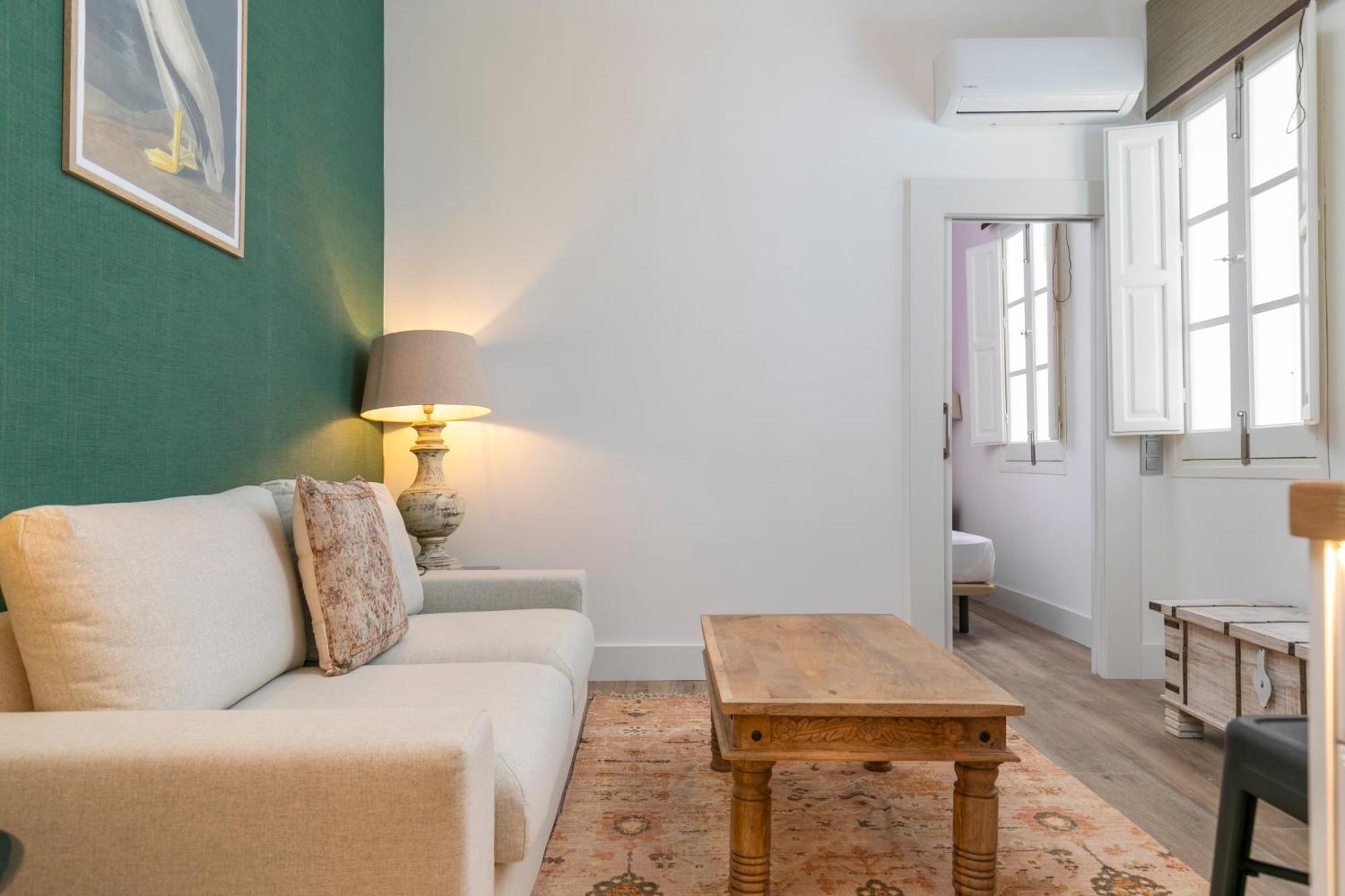 Plaza De Castilla Apartments Мадрид Экстерьер фото